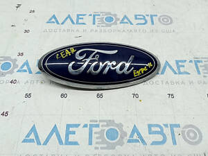 Эмблема двери багажника Ford Explorer 16-19 царапины