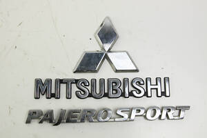 Емблема кришки багажника комплект Mitsubishi Pajero Sport (KH) 20082015 7415A368/MR108148/7415A308