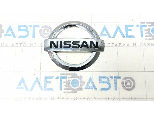 Эмблема логотип двери багажника Nissan Rogue 21-23