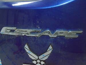 Эмблема надпись Escape крышки багажника Ford Escape MK3 13- CJ5Z-1642528-A