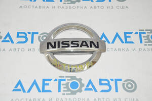 Эмблема NISSAN крышки багажника Nissan Altima 13-15