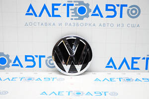Эмблема решетки радиатора grill VW Passat b8 16-19 USA новый OEM оригинал