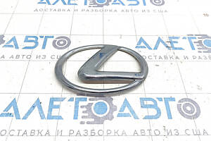 Эмблема задняя крышки багажника Lexus IS250 IS300 IS350 06-13