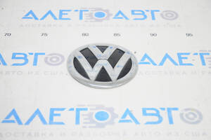 Эмблема задняя VW Jetta 19- сломаны направляющие