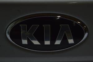 Эмблема значок KIA крышки багажника Kia Optima 16- 87321-D5000