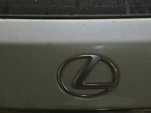 Эмблема значок Lexus двери багажника Lexus RX350 10-15 90975-02228