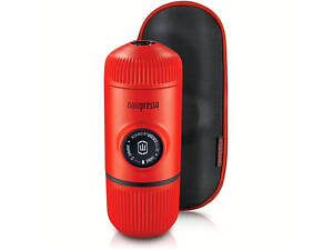 Эспрессо-кофеварка Wacaco Nanopresso 18 бар 80мл с чехлом Красный