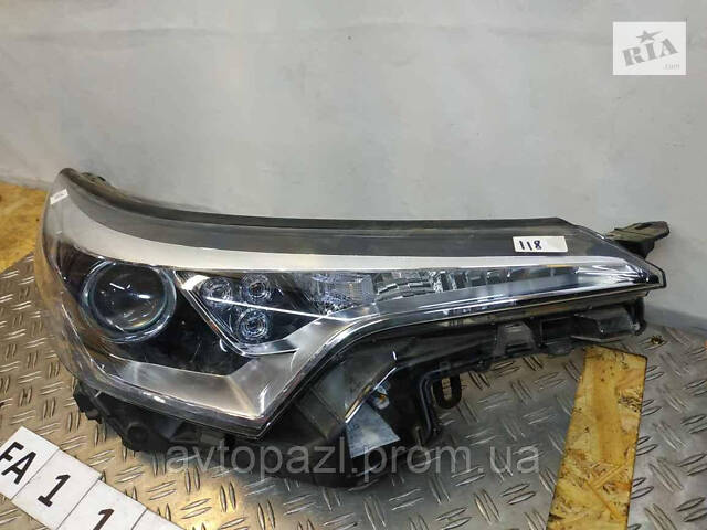FA0118 81110f403100 Фара R галоген линза ДХО дефект скла Toyota C-HR 17- - Фото 2
