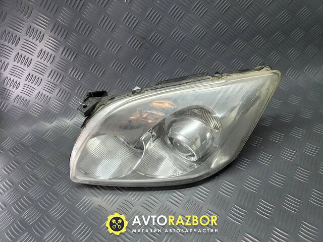 Фара левая ксенон (дорест) 8117005210 на Toyota Avensis 2003-2006 год - Фото 2