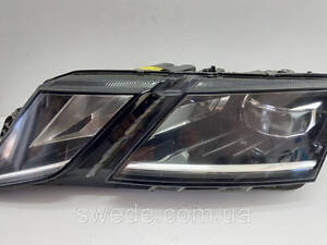 Фара левая Skoda Octavia III 2020 5E1941015F