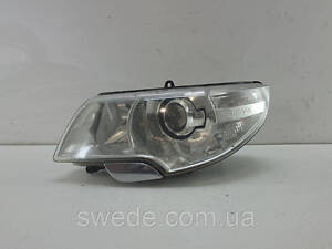 Фара левая Skoda Superb BI-XENON 2008-2015 3T1941015E