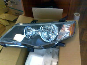 Фара ліва для Mitsubishi Outlander XL 2007-2012 (TYC) галоген