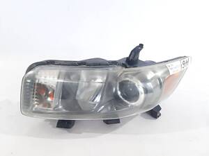 Фара левая Toyota Scion XB 2008-2010 8117012B90 Toyota Scion XB