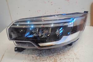 Фара перед ліва nissan nv300 2021- led