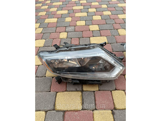 Фара передняя левая Nissan Rogue 14-16 26060-4BA2A - Фото 1