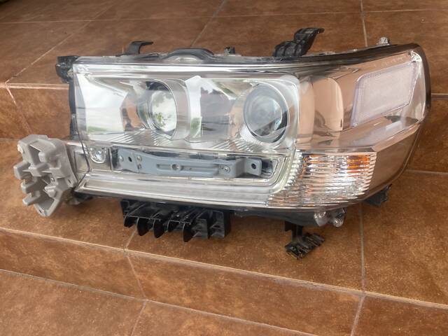 Фара передняя левая Toyota Land Cruiser 200, 2015-2018, Full Led, аналог, б/у, 8110660K10 - Фото 3