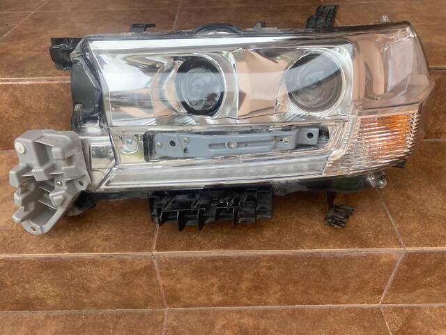 Фара передняя левая Toyota Land Cruiser 200, 2015-2018, Full Led, аналог, б/у, 8110660K10 - Фото 5