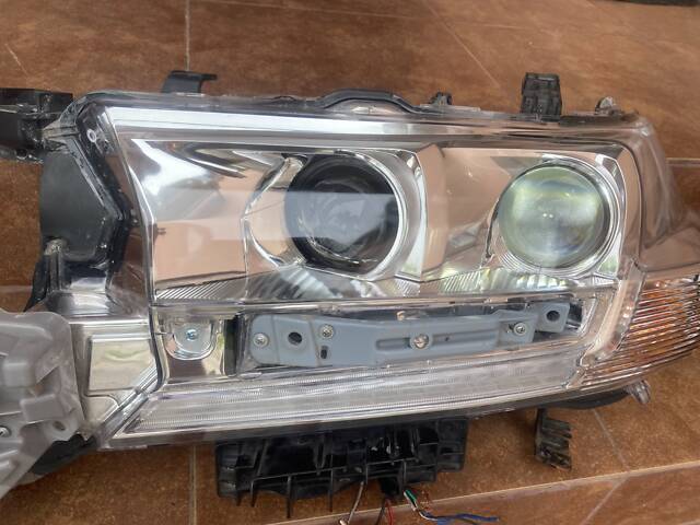 Фара передняя левая Toyota Land Cruiser 200, 2015-2018, Full Led, аналог, б/у, 8110660K10 - Фото 13