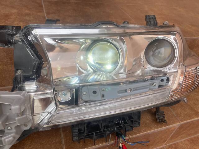 Фара передняя левая Toyota Land Cruiser 200, 2015-2018, Full Led, аналог, б/у, 8110660K10 - Фото 17