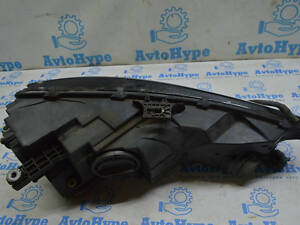 Фара передня ліва в зборі Audi A4 B9 17-19 ксенон+LED (01) 8W0-941-043-B