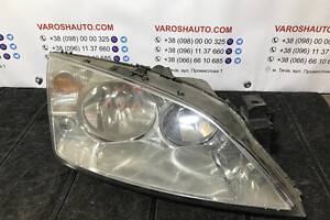 Фара передня права Ford Mondeo III 1S7113005AL 5308