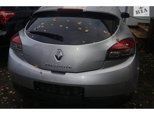 RENAULT MEGANE III COUPE крышка багажника