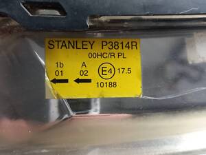 Фара передняя правая Mazda MPV (1999-2006) Stanley P3814R