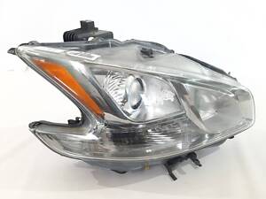 Фара передняя правая Nissan Maxima 2009-2014 260109N00A Nissan Maxima