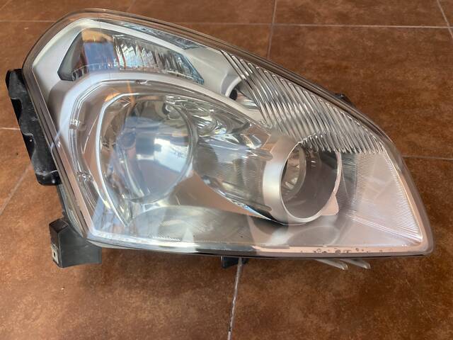 Фара передня права Nissan Qashqai J10, 2006-2010, галоген, оригинал, б.в., 26010JD90A - Фото NaN