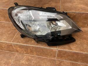 Фара передняя правая Opel Mokka 2012-2016, галоген, оригинал, б/у, 42344331