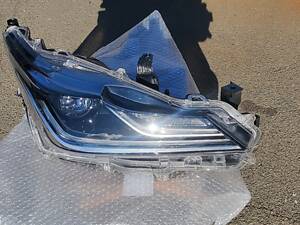 Фара передняя правая Toyota Corolla 2021-2024 гг., 8114502T51