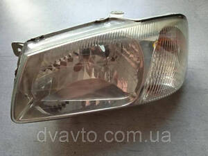 Фара передняя левая Hyundai Accent (2000-2005) 9211025020