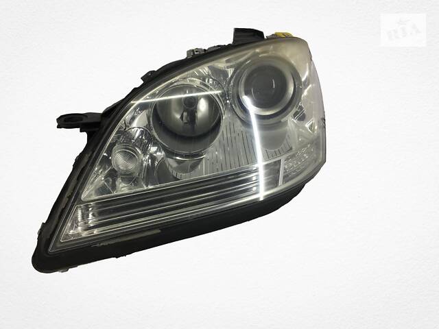 Фара передняя левая MERCEDES ML 320 W164 2005-2008 A1648204761