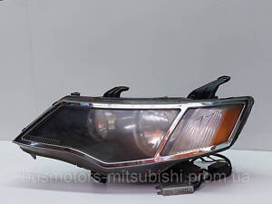 Фара передня ліва Mitsubishi Outlander XL 2006-2012 8301B327