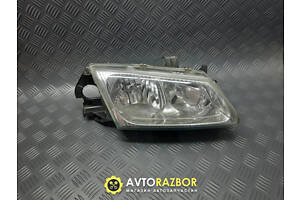 Фара передняя правая 26010BM411 на Nissan Almera II N16 2000-2003 год.