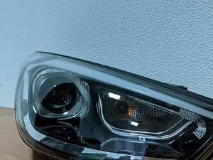 Фара передняя правая IX35 Xenon Led Ксенон лед з блоком Новая 09-15