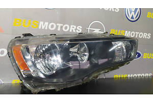 Фара передня права ксенон Mitsubishi Outlander XL 2006-2012 P8924R 8301B328