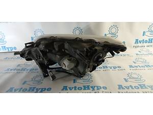 Фара передняя правая Nissan Rogue 14-16 галоген (05) 26010-4BA2A