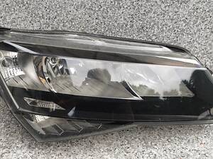 Фара Передняя Правая SKODA SUPERB III 3V 15-19 H7 EU