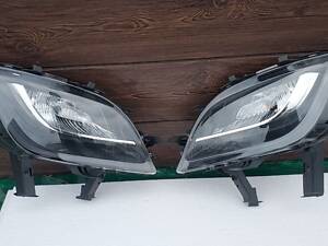 Фара передняя противотуманная левая Opel Astra J 2009-2015, тёмная, 1 лампа, оригинал, б.у., 13264641