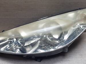 Фара левая Peugeot 308 2007-2011г.