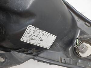 Фара права для Honda FIT Jazz 2001-2008 20-A443B /В30/