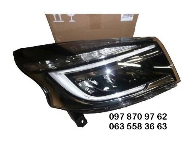 Фара права LED Trafic III (14-) Renault Trafic Рено Трафик 260103799R - Фото 1