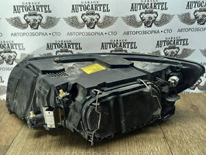 Фара правая передняя Volvo V50 2004-2012 30698886