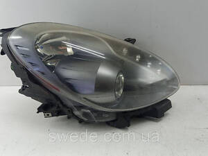 Фара правая Alfa Romeo Giulietta 2011 50520229
