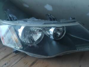 Фара Права Галогенова 8301A160 Mitsubishi Outlander XL 2007-2012
