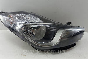 Фара права Hyundai ix20 2010-2015 рр 921021KXXX