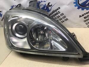 Фара правая Mercedes W163 ML (1997-2001-2005) A 1638205261