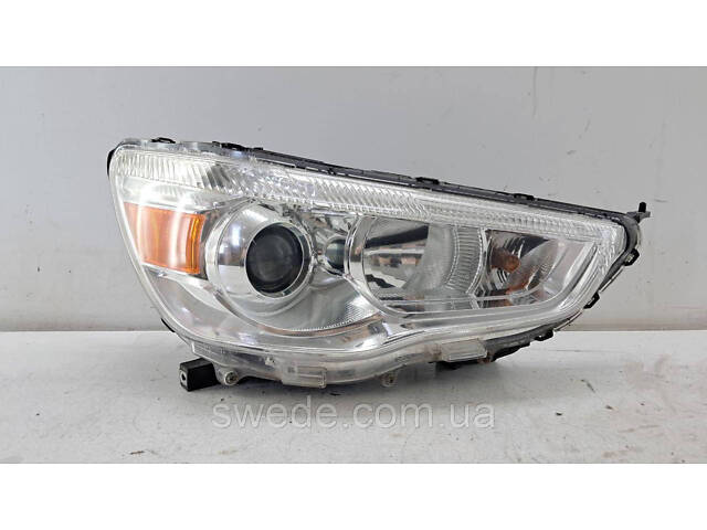 Фара правая Mitsubishi ASX Combi 5D 2011 8301B588 - Фото 1