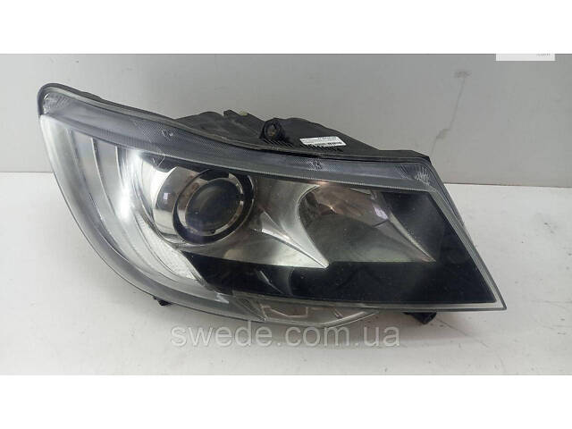 Фара правая Skoda Superb 2008-2015 гг 3T1941016G